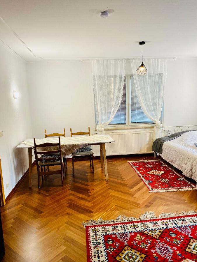 Grosses Ferienzimmer Uckermark Casekow Exterior photo